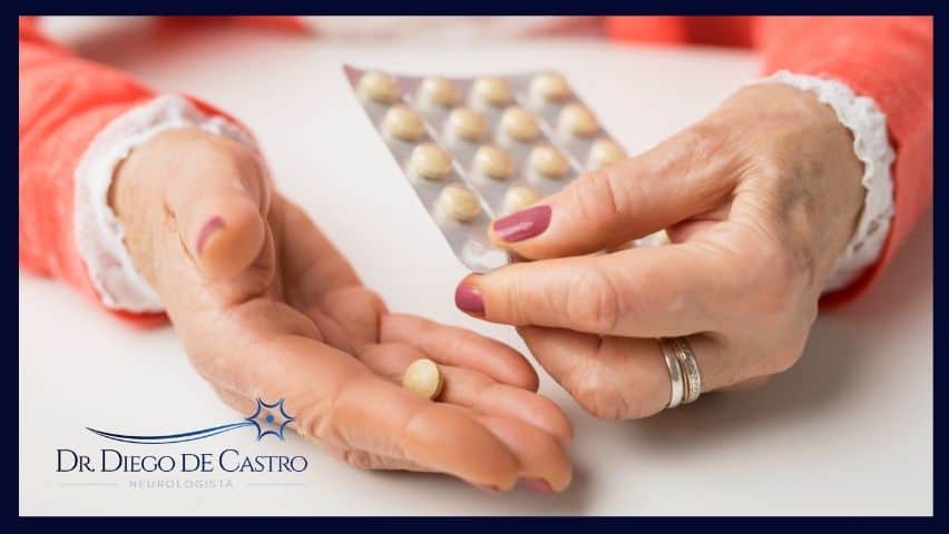 medicamentos com maior potencial de causar discinesia tardia